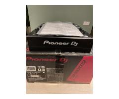 Pioneer CDJ-3000, Pioneer CDJ 2000NXS2, Pioneer DJM 900NXS2, Pioneer DJM-V10 DJ Mixer